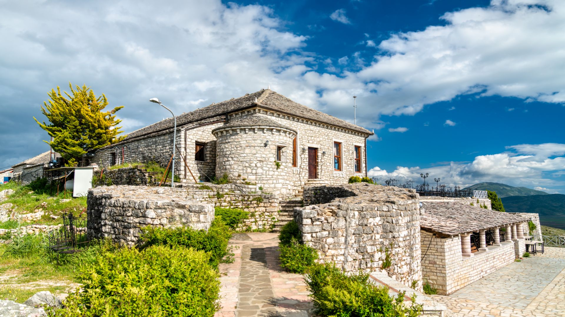 SARANDA